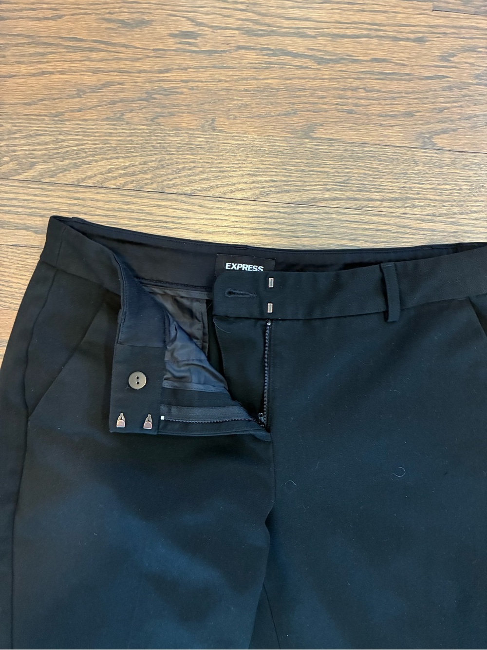 Express Black Columnist Ankle Pants size 8